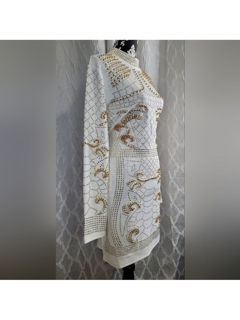 ✨ Ft Inc | Off-White Embellished Bodycon Backless Dress | Size 1X ✨ - Picture 5 of 10